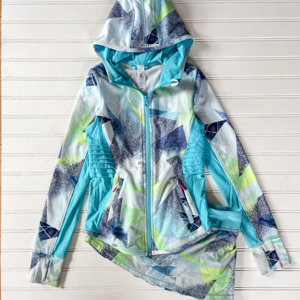 LULULEMON YOUTH / IVIVVA Tennis Skirt & Athletic Jacket Matching Set